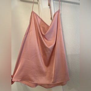 Light pink Superdown tank.